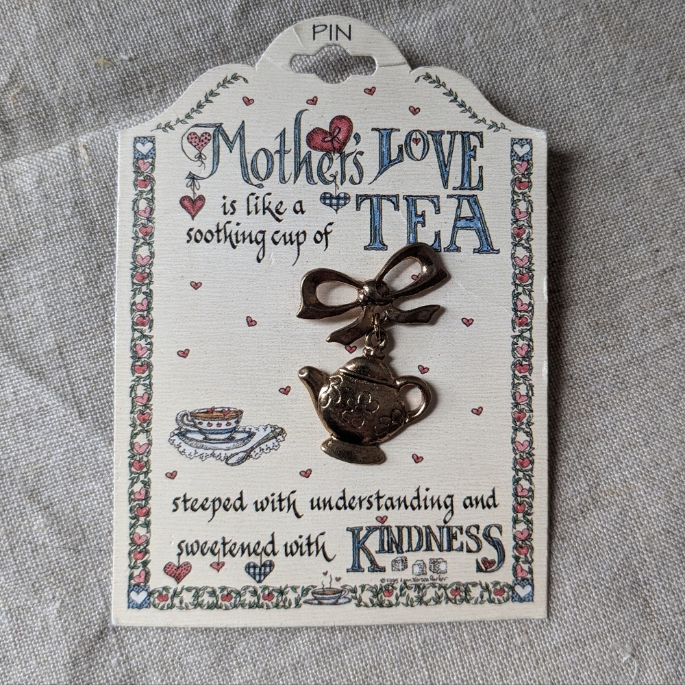 NWT Vintage Monarch Creations Mother's Love Teapot Brooch Mother's Day